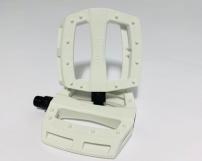 Freizeit Pedale P1 weiß / Nylon/Fiberglas / 365 g / BMX / 9/16 Zoll