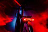 Freizeit Lezyne Super Bright Alert STVZO schwarz rotes Licht, Y15