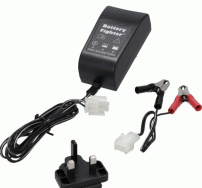 Stiga Akkuladegerät UK-CE-Stecker EU + UK plug To S/N 22LA3RON 011276 

