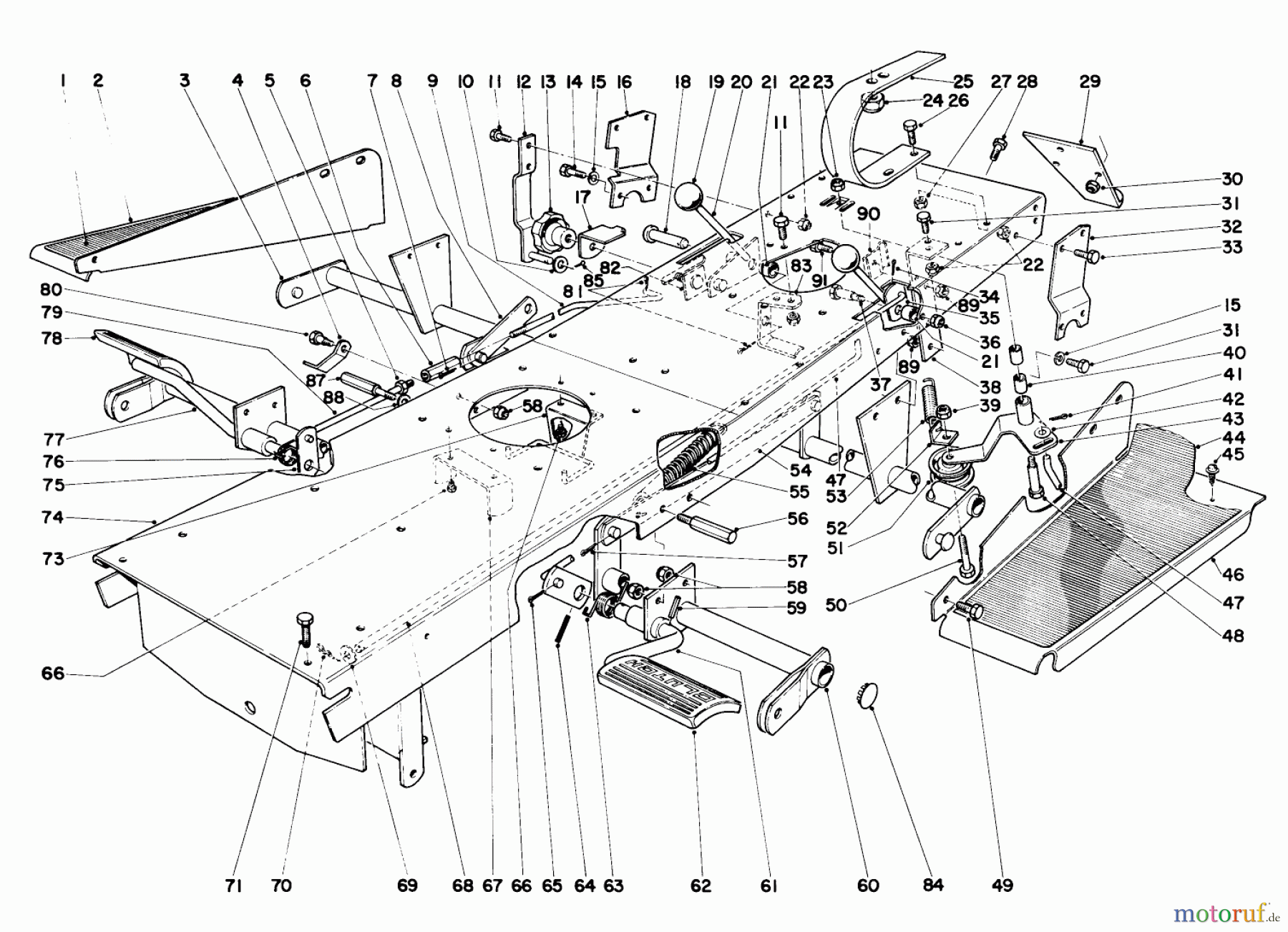 Toro Neu Mowers, Lawn & Garden Tractor Seite 1 55003 (800) - Toro 800 Recoil Lawn Tractor, 1970 (0000001-0999999) CHASSIS ASSEMBLY